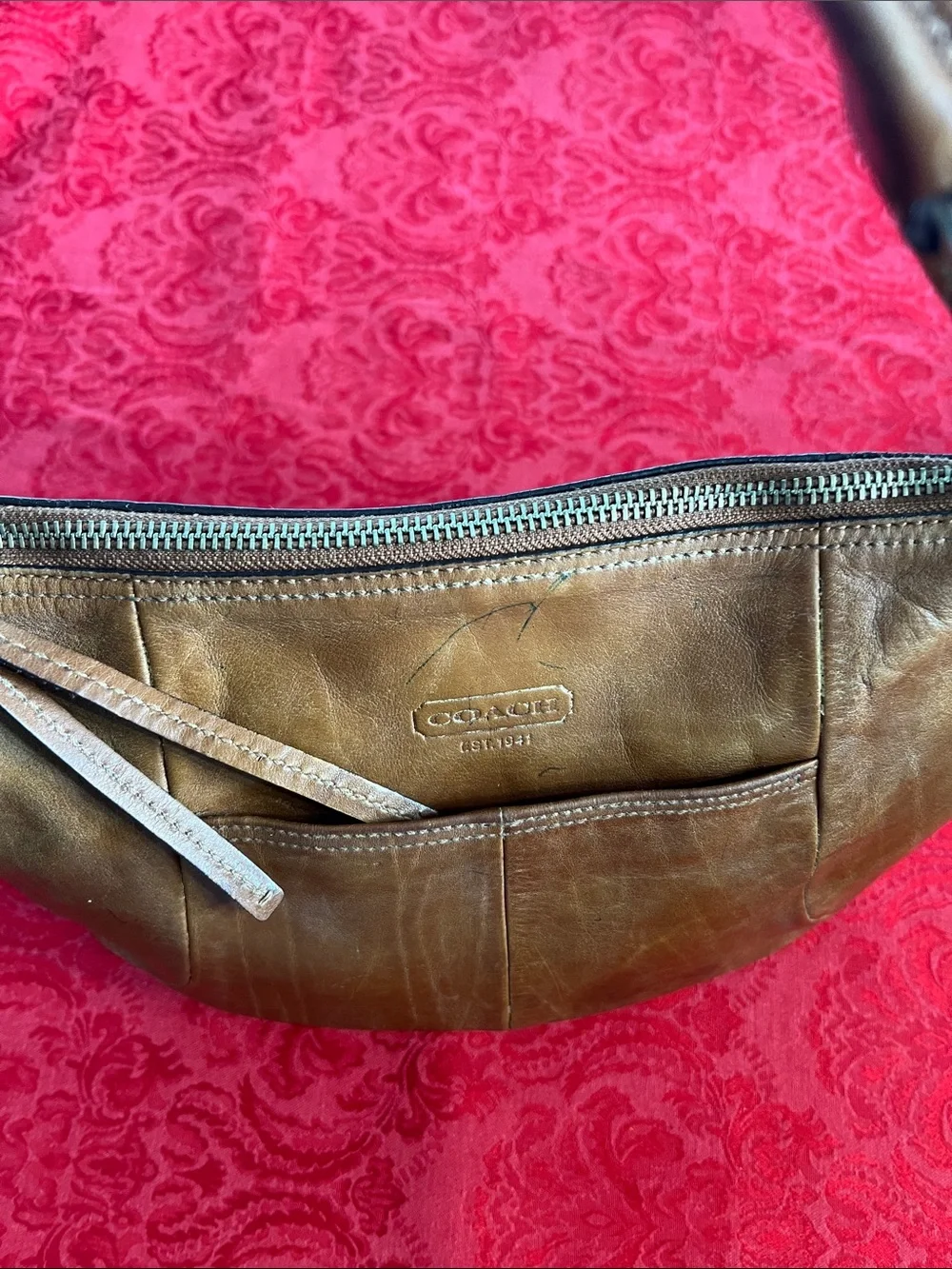 Coach Brown Leather Soho Hobo Shoulder Bag J0894-12683 Distressed